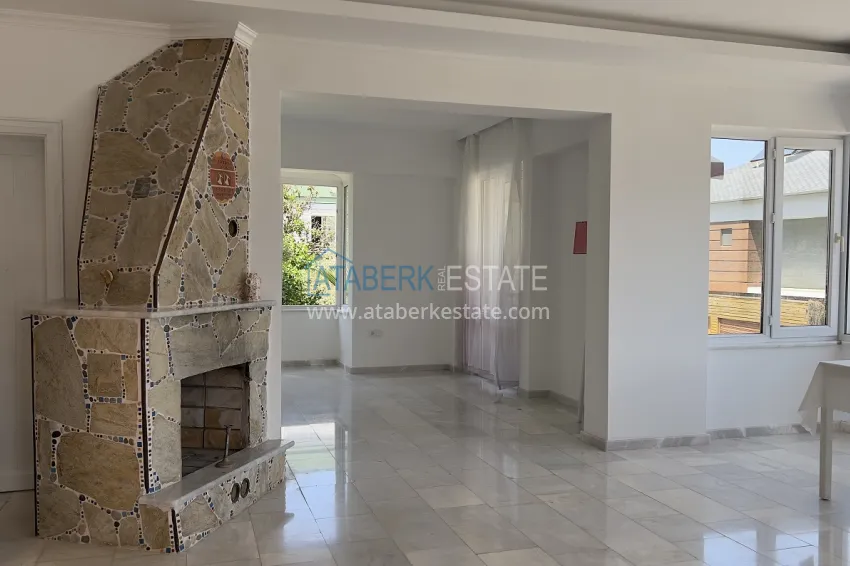 Purchase Three-level mansion in the historical center of Alanya - Kale 11