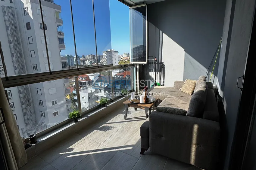 Purchase 1+1 apartment with furniture and a glazed balcony in a comfortable complex — Mahmutlar, Alanya 11 