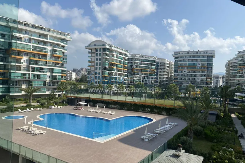 Purchase  Furnished apartment in Avsallar with a glazed balcony in a hotel-type complex — directly from the owner 11 