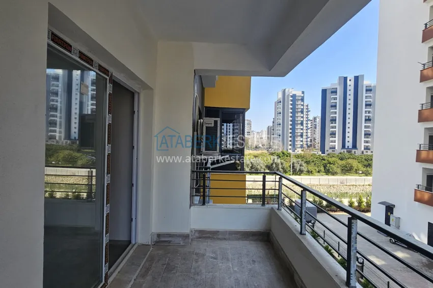 Purchase Cheap 1+1 apartment in a new complex — Arpachbakhshish, Mersin 12 