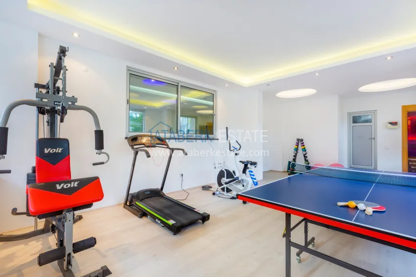 Spacious one bedroom apartment with furniture in Mahmutlar — 250 meters from the sea 14 