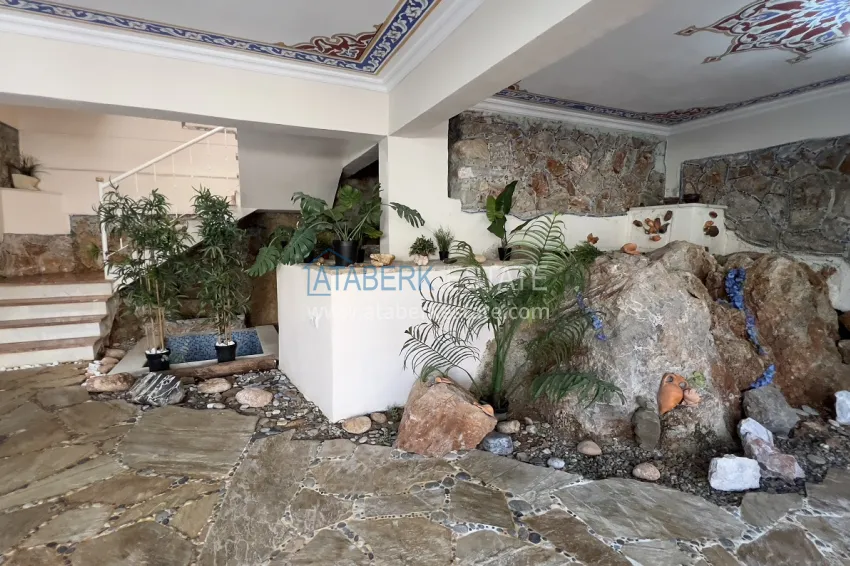Three-level mansion in the historical center of Alanya - Kale 13