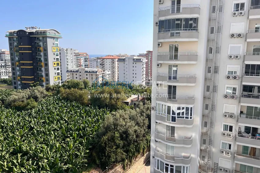 Purchase 1+1 apartment with furniture and a glazed balcony in a comfortable complex — Mahmutlar, Alanya 13 