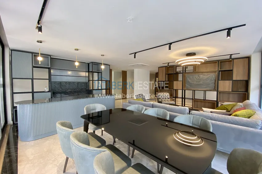 One bedroom apartment in a modern complex — the center of Alanya, Cleopatra beach area 13 