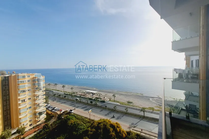 Purchase Beachfront apartment with direct sea view in Alanya, Mahmutlar district 13 