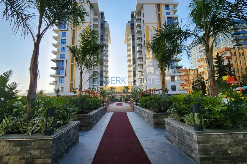 Beachfront apartment with direct sea view in Alanya, Mahmutlar district 17 