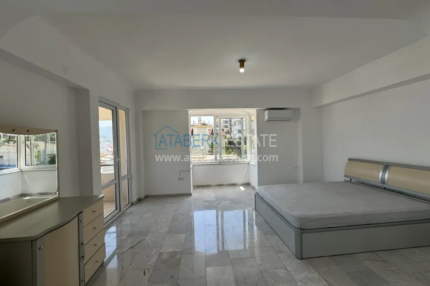 Purchase Three-level mansion in the historical center of Alanya - Kale 15