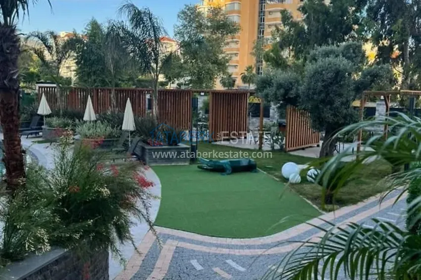 Beachfront apartment with direct sea view in Alanya, Mahmutlar district 18 