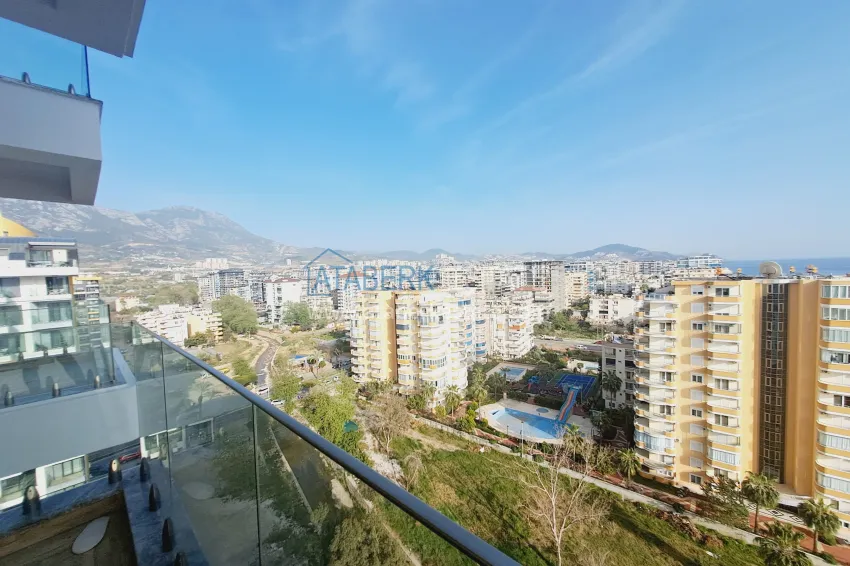Purchase Beachfront apartment with direct sea view in Alanya, Mahmutlar district 15 