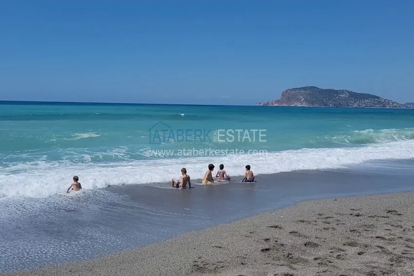 Real estate for a residence permit. Two-bedroom apartment with furniture and views of the Dim River — Alanya, Tosmur 16 
