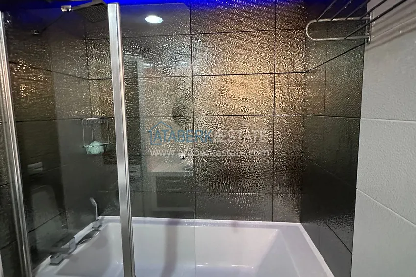 Purchase Furnished 2+1 apartments with furniture in Alanya, Mahmutlar - Premium Complex 17 