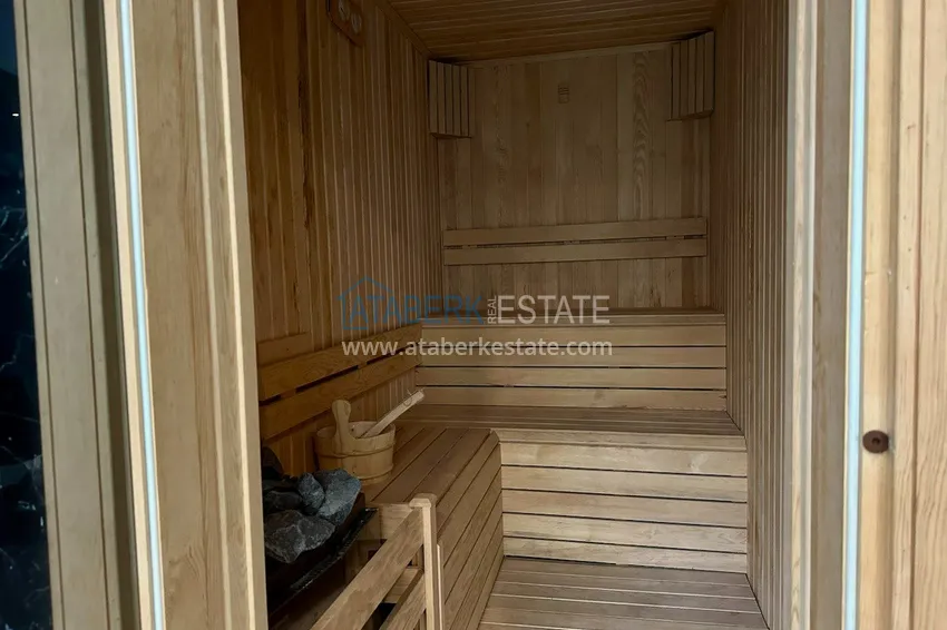 One bedroom apartment in a modern complex — the center of Alanya, Cleopatra beach area 17 