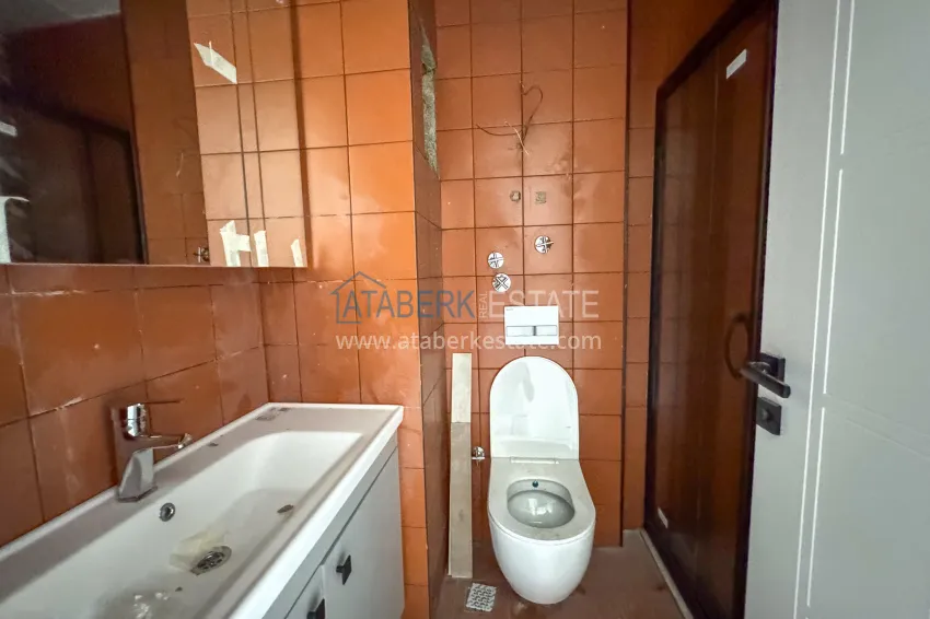 Purchase 4+1 panoramic penthouse duplex in the center of Alanya — the first coastal one, suitable for citizenship 22