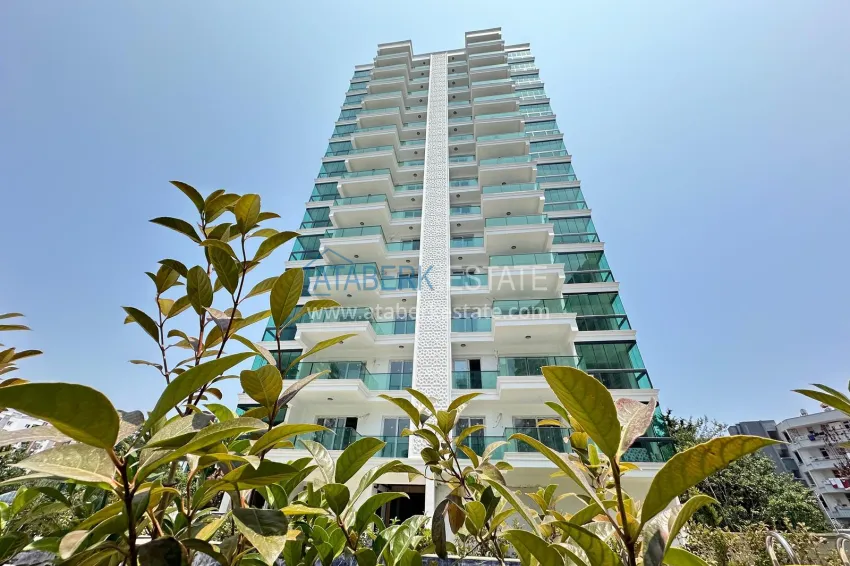 One bedroom apartment in a new complex 150 meters from the sea — Mersin, Tomyuk 1