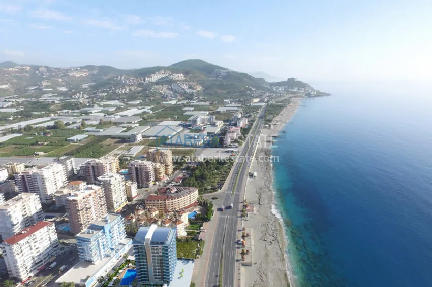 Turnkey 1+1 apartment with sea view in a complex on the beachfront — Mahmutlar, Alanya 2 