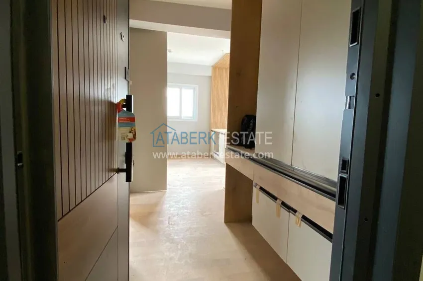 Purchase  One bedroom apartment from the owner with a fine finish in Mersin, Cesmeli district 1 