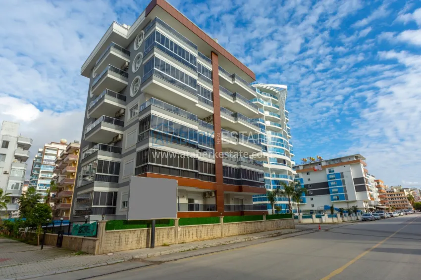 Spacious one bedroom apartment with furniture in Mahmutlar — 250 meters from the sea 1 