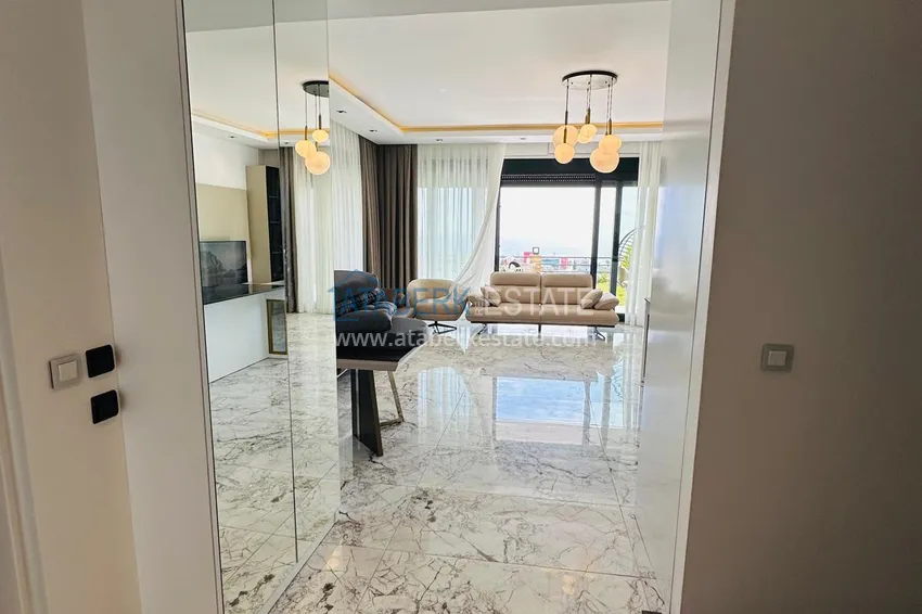 Purchase  Luxury real estate! Villas in Alanya — Incekum district. Suitable for citizenship 1 