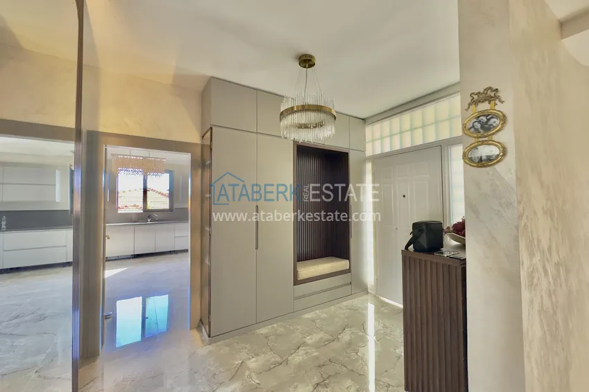 Purchase Luxury villa in Alanya — Bektash district. Panoramic view, stylish design, suitable for citizenship! 1