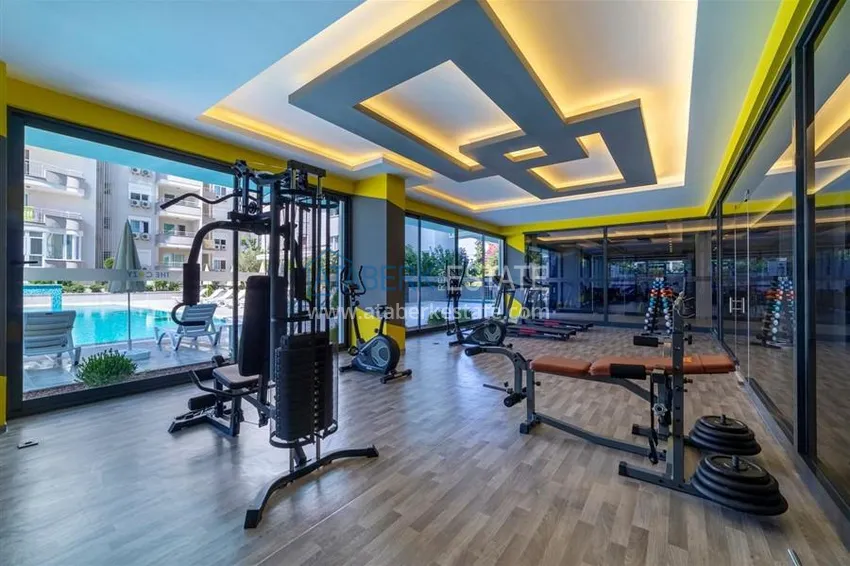 1+1 apartment with furniture and a glazed balcony in a comfortable complex — Mahmutlar, Alanya 24 