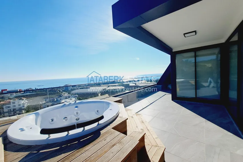 Purchase  Luxury real estate! Villas in Alanya — Incekum district. Suitable for citizenship 28 