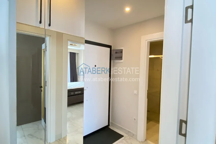 Purchase  1+1 furnished apartment for rent in a luxury residence near Incekum beach, Avsallar district — Alanya D43 2 