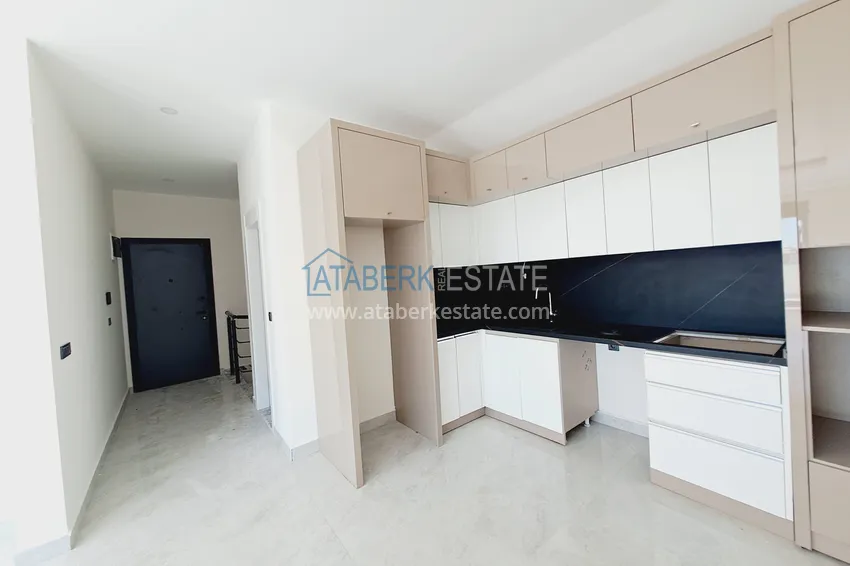 Purchase Duplex apartment with sea view and fine finishing — Alanya, Mahmutlar district 2 