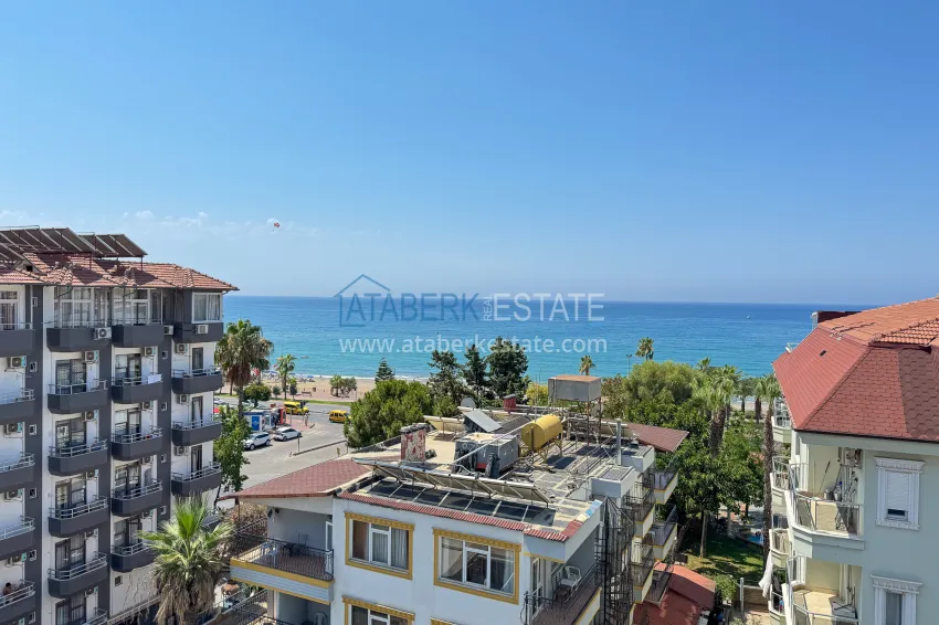 Purchase 4+1 panoramic penthouse duplex in the center of Alanya — the first coastal one, suitable for citizenship 38