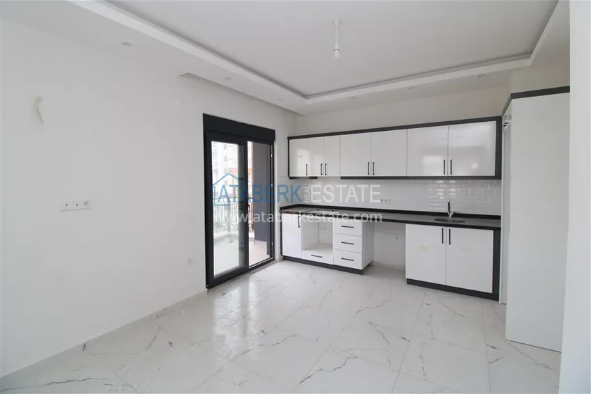 Purchase  Primary property in Alanya! 1+1 apartment in a cozy boutique complex — Mahmutlar district! 3 