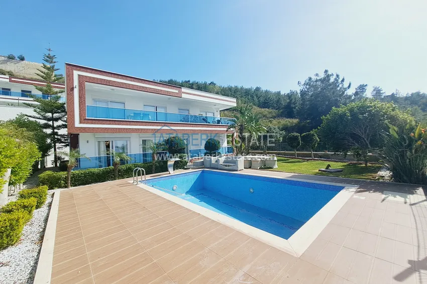 Luxury view villa with furniture and private pool in a luxury complex - Kargicak, Alanya 4 