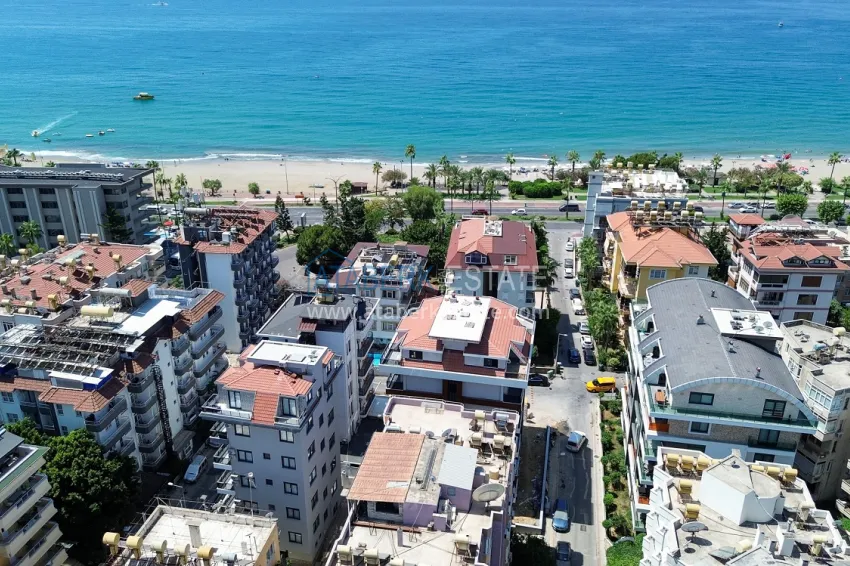 4+1 panoramic penthouse duplex in the center of Alanya — the first coastal one, suitable for citizenship 3