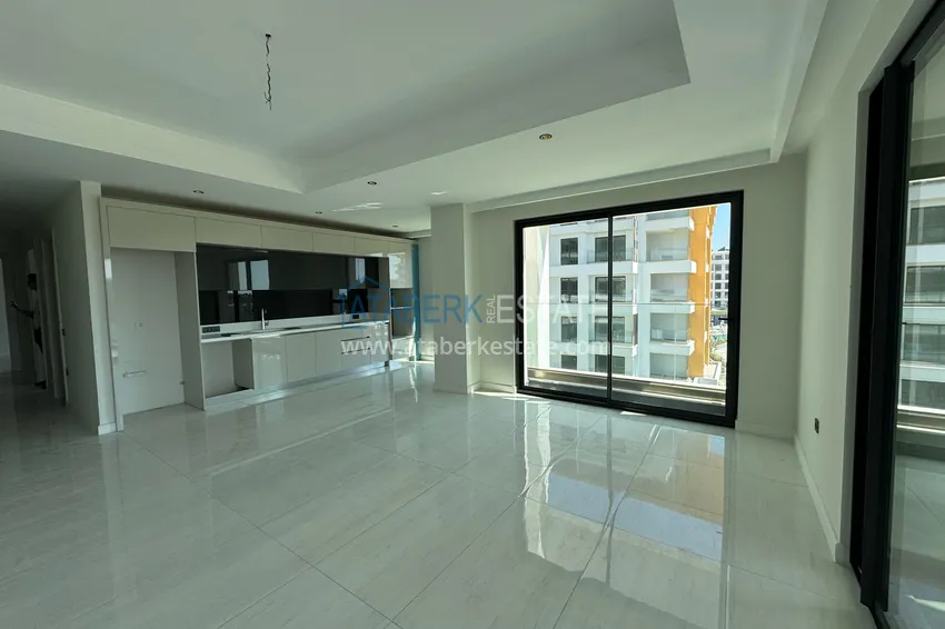 Purchase 2+1 apartment from an investor in a complex hotel under construction, Turkler district — Alanya 3 