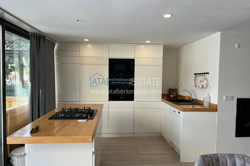 Purchase  Unique 2+1 apartment with private pool in the historic center of Alanya 3 