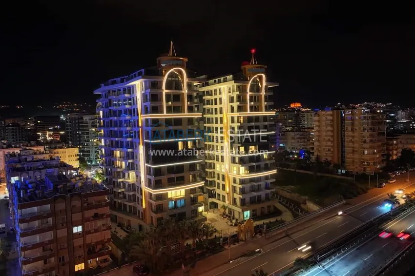 Beachfront apartment with direct sea view in Alanya, Mahmutlar district 5 