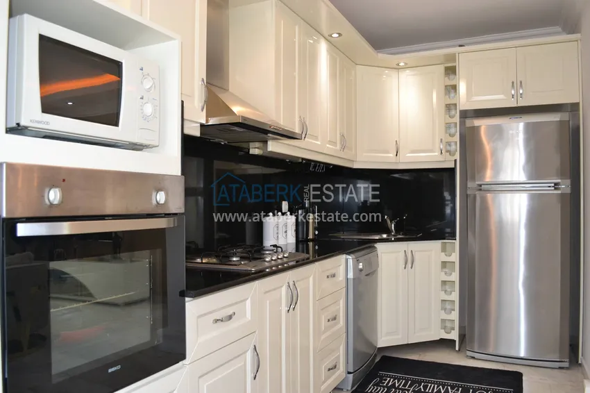 Purchase  Luxury 2+1 apartment in a prestigious complex on the beachfront — Alanya, Mahmutlar 5 