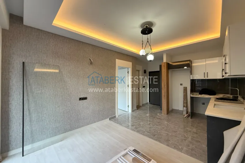 Purchase One bedroom apartment with a glazed balcony in a new complex - Tomyuk district, Mersin 5