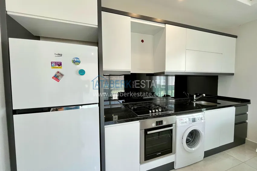 Purchase Turnkey 1+1 apartment with sea view in a complex on the beachfront — Mahmutlar, Alanya 7 