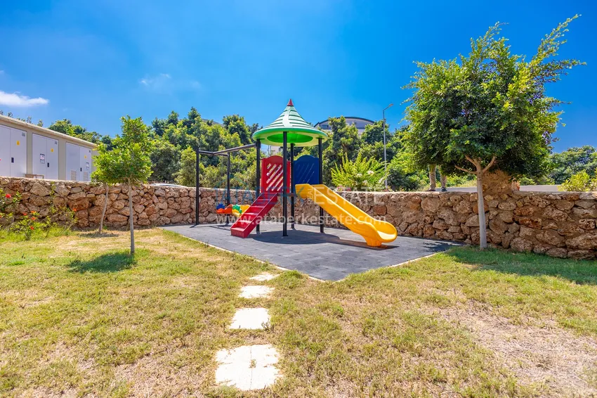 One bedroom apartment with furniture in Alanya, Oba district 7 