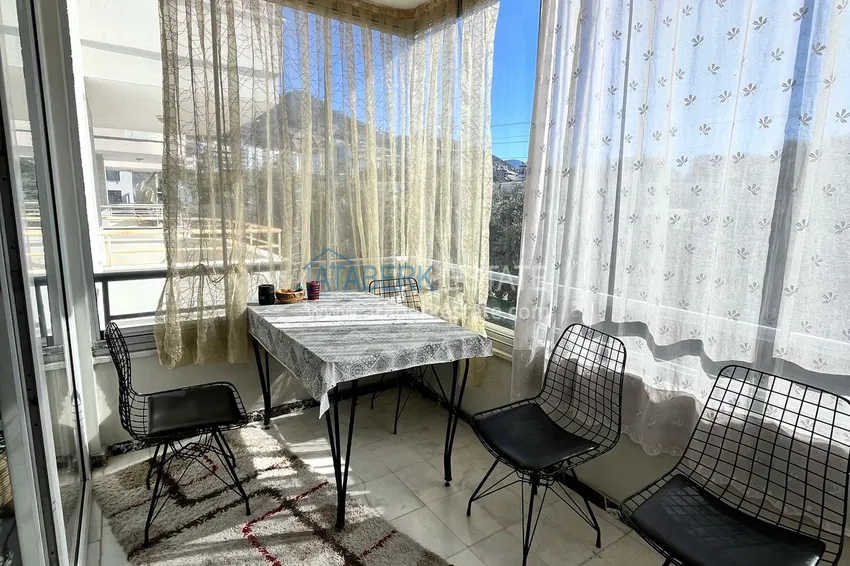 Purchase  1+1 apartment of 72 m2 in the center of Alanya with new furniture and two balconies - Cleopatra beach area 7 