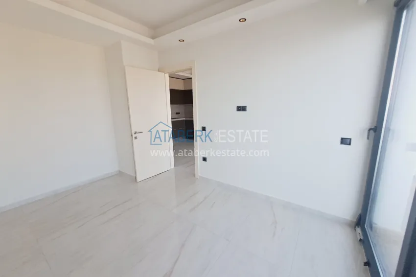 Purchase Beachfront apartment with direct sea view in Alanya, Mahmutlar district 8 