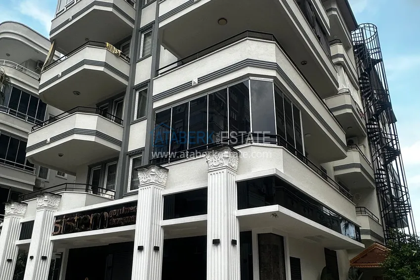 Newly renovated one-bedroom apartment in the center of Alanya — suitable for a residence permit 2 