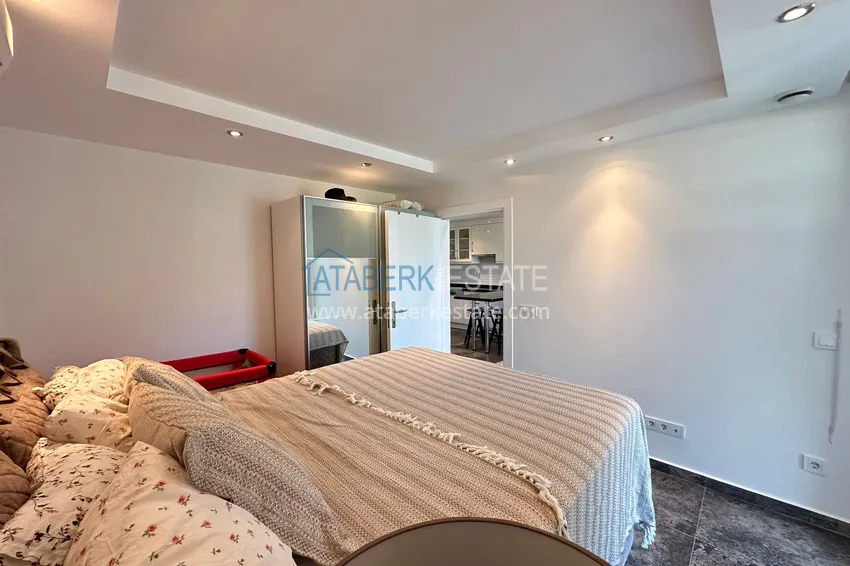 Purchase One bedroom apartment with furniture, 80 m², suitable for a residence permit — Alanya, Cikcilli 10