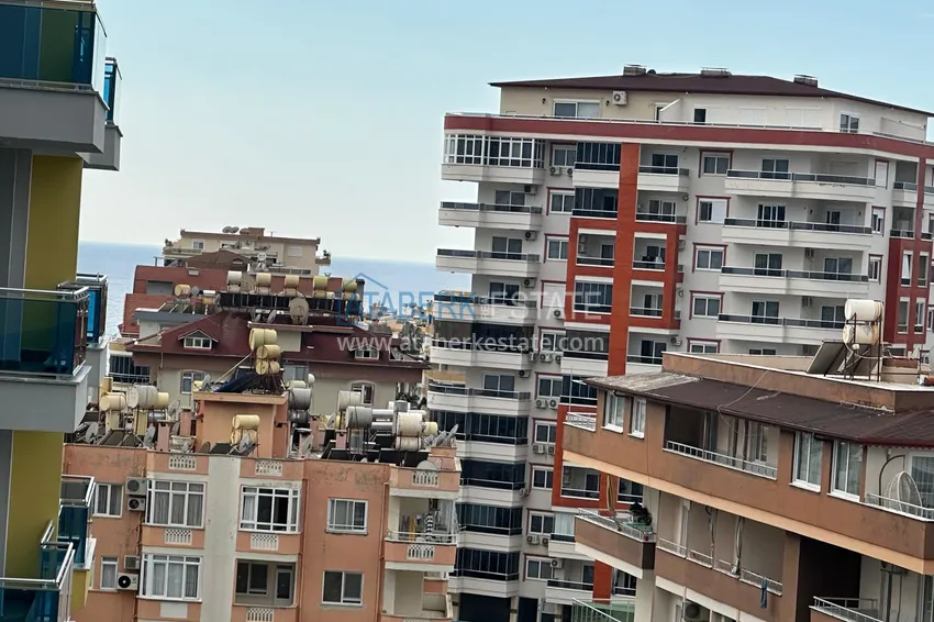 Purchase  1+1 apartment in a new building — Alanya, Mahmutlar. Installment plan up to 12 months  10 