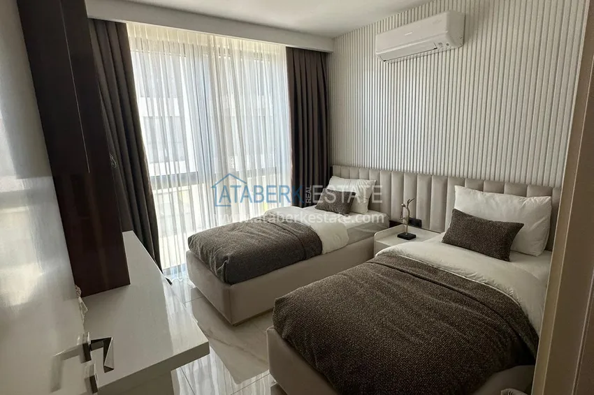 Purchase  Two-bedroom apartment with sea view, first coastal apartment - Alanya, Mahmutlar district 10 