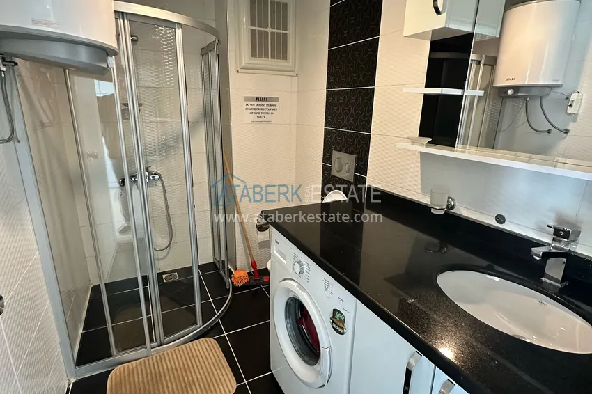 Purchase  2+1 penthouse duplex in the center of Alanya — Cleopatra beach area  9 