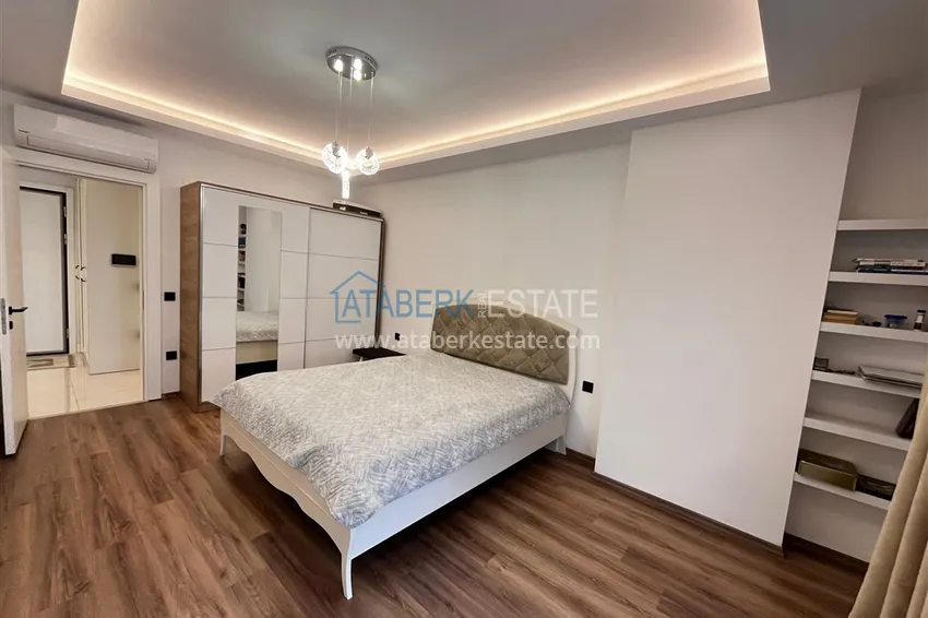 Purchase  Apartment 1+1 in the center of Alanya with furniture - Cleopatra beach area 10 