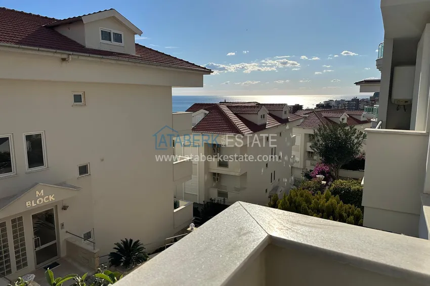 Purchase  Furnished 2+1 apartment with sea view, suitable for a residence permit - Alanya center, Cleopatra beach area 11 