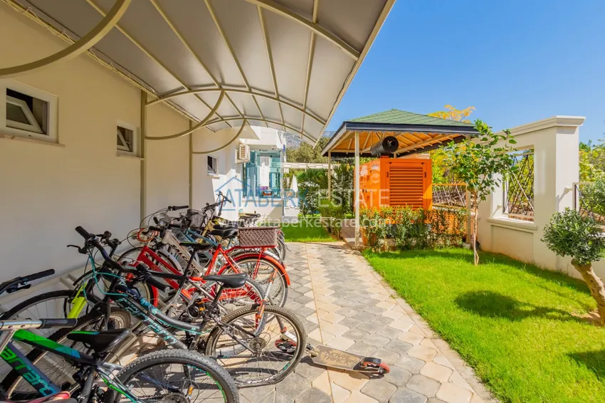 Turnkey apartments in a prestigious complex by the sea — Alanya, Mahmutlar district 11 