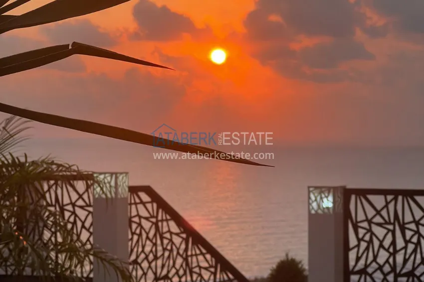 Elite private house with panoramic views and original architecture in Alanya, Yeşiloz district - suitable for citizenship 11 