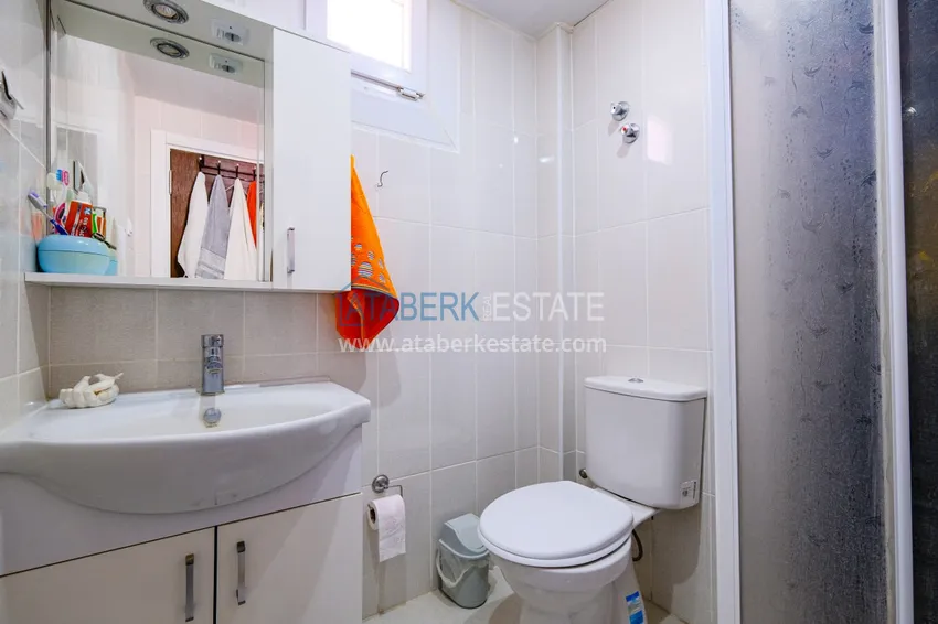 Purchase  Two-bedroom apartment with furniture on the beachfront — Alanya, Mahmutlar district  12 